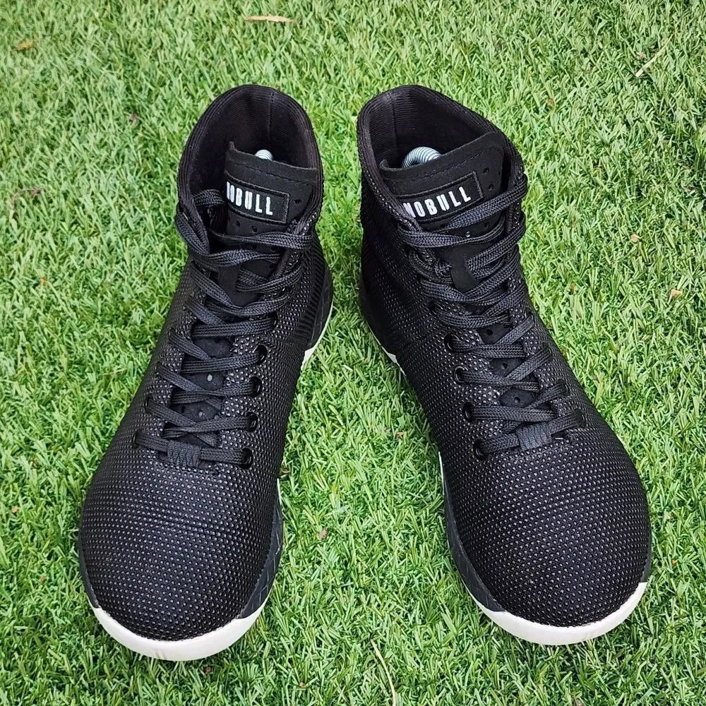 NOBULL - Womens Athletic Shoes - SIZE 8